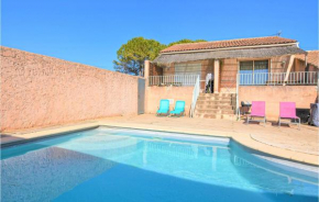Amazing home in Cavaillon with Outdoor swimming pool, WiFi and 1 Bedrooms